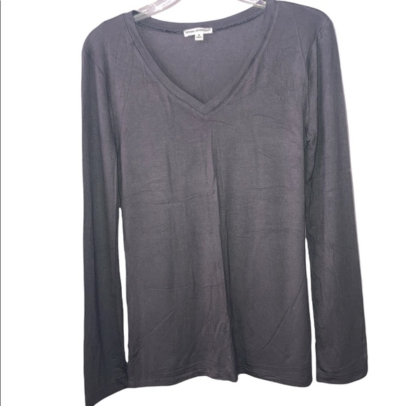 Gray V Neck Rayon Ling Sleeves Top Medium - Picture 1 of 3